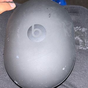 Beats wireless headphones black and gold